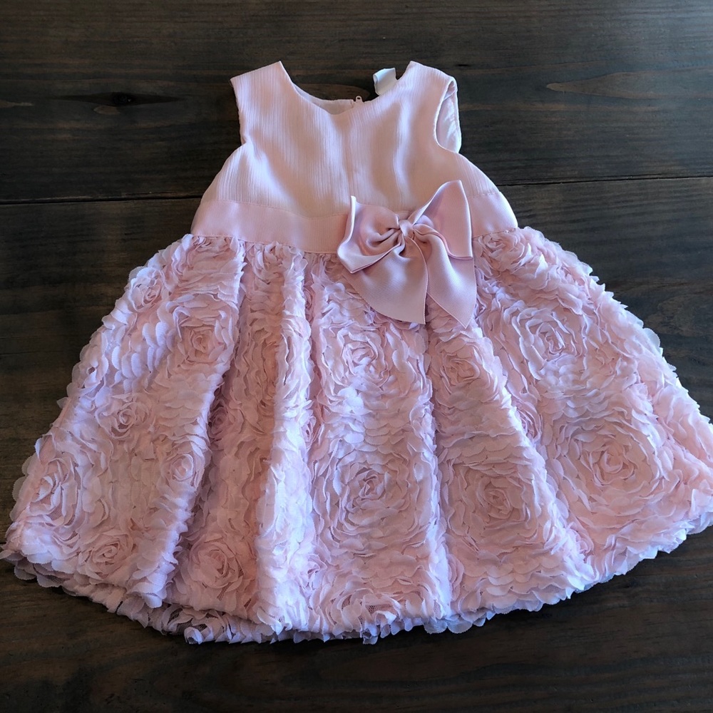 🌸 🎀 H&M pink dress. 12-18 months 🎀 🌸